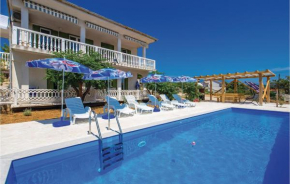 Beautiful Apartment In Barbat With Wifi